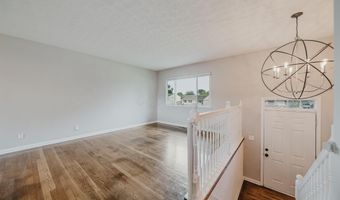 5135 Fairlane Rd, Columbus, OH 43207