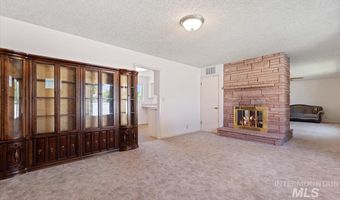 611 E Dewey Ln, Caldwell, ID 83607
