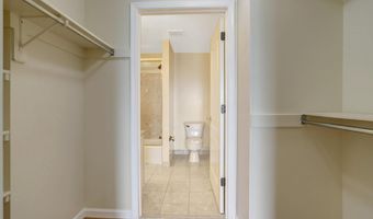 901 N MONROE St 1408, Arlington, VA 22201