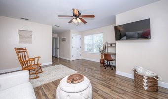 13076 Pine Valley Ln, Biloxi, MS 39532