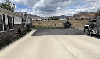 230 Redbird Ln, Challis, ID 83226