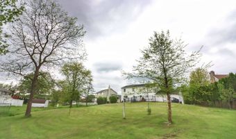 111 Windswept E Dr, Amsterdam, NY 12010