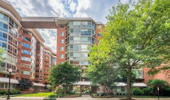 1024 N UTAH St 616, Arlington, VA 22201