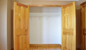 198-200 W 52ND St, Bayonne, NJ 07002