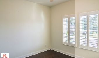 372 Foxboro Dr, Avon, IN 46123