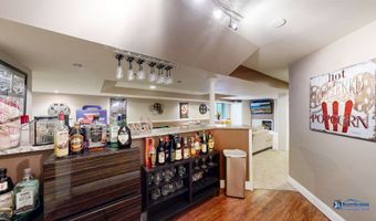1535 S Douglas Ave, Arlington Heights, IL 60005