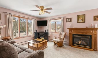 72 Louise St, Auburn, ME 04210