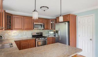 55 Vine St, East Greenwich, RI 02818