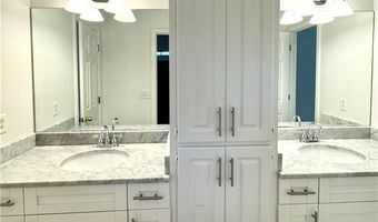 1070 Admiral Xing, Alpharetta, GA 30005