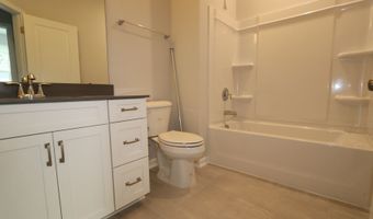 2722 Hunter Woods Dr, Apex, NC 27502