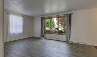 1819 W COMMERCIAL St, Appleton, WI 54914