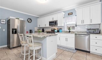 229 Roger Williams Ave, East Providence, RI 02916