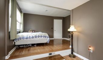 40 Dockage Rd, Bayville, NJ 08721