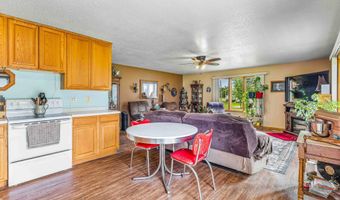 313 315 W 3rd Ave S, Ada, MN 56510
