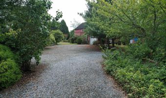 40 N Shore Rd, Absecon, NJ 08201