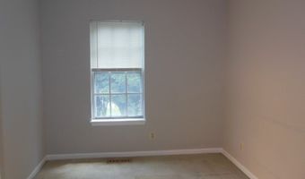 102 Arlington Sq, Ashland, VA 23005