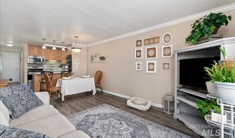 10560 W Fox Ridge Dr, Boise, ID 83709