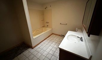75 W Dartmore Ave, Akron, OH 44301