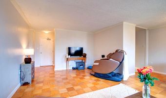 3000 SPOUT RUN Pkwy C603, Arlington, VA 22201