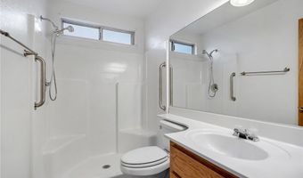 10966 Neola Rd, Apple Valley, CA 92308