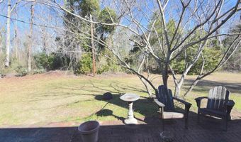 553 Kendall Dr, Batesburg, SC 29006