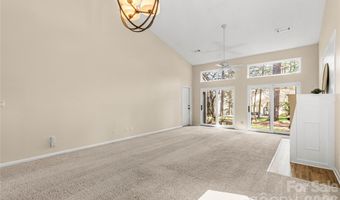 141 Greenridge Rd, Clover, SC 29710