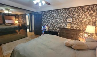 817 N Main St, Aberdeen, SD 57401