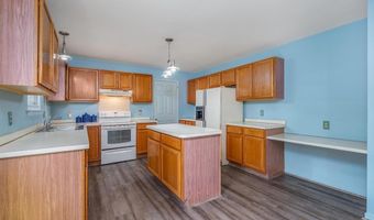 102 LEWIS Ct, Bear, DE 19701