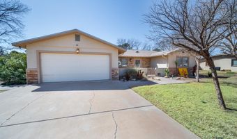 1403 S Country Club Cir, Carlsbad, NM 88220