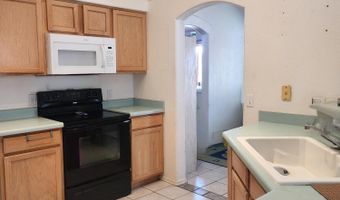 9584 W TINAJAS Dr W, Arizona City, AZ 85123