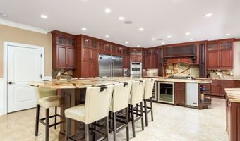 6 Congress Dr, Cromwell, CT 06416