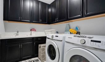 3200 PINENUT Dr, Apopka, FL 32712