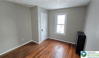 207 S Saint Cloud St, Allentown, PA 18104