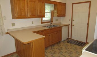 141 Strese Ln, Apple Valley, MN 55124