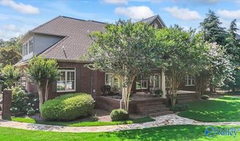 280 St Andrews Ln, Albertville, AL 35951