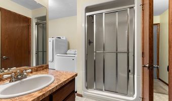 W5825 CTY RD O, Appleton, WI 54913