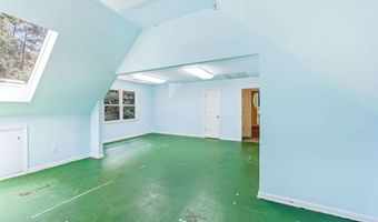 372 Woodhaven Dr, Athens, GA 30606