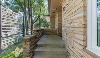 2210 Skyline Dr, Bartlesville, OK 74006