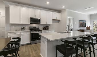 110 Lemongrass Ln, Bermuda Run, NC 27006