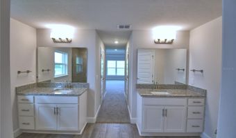 5421 WATERSIDE Dr, Auburndale, FL 33823