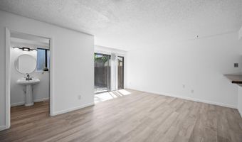 1324 Almondwood Dr, Antioch, CA 94509