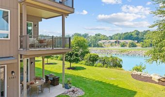 1141 E BANTA Ct, Appleton, WI 54915