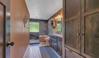 32712 182nd Ave, Avon, MN 56310
