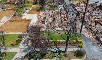 23 W Mendocino St, Altadena, CA 91001