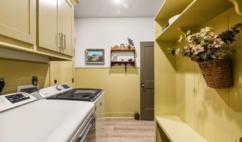 202 Michelle Dr, Beebe, AR 72012