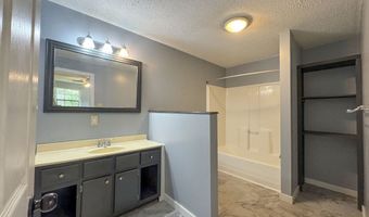 1460 Mount Olivet Rd, Batesville, MS 38606
