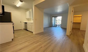 950 Seven Hills Dr 217, Henderson, NV 89052