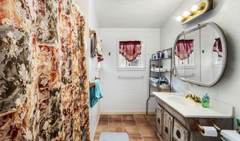 824 Lincoln Ave, Glenwood Springs, CO 81601