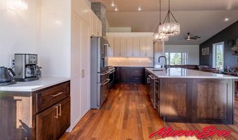 31 Iron Creek Dr, Cody, WY 82414