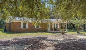 5703 Old River Rd, Baker, FL 32531